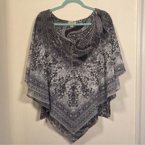 One World Womens Floral Poncho Blouse Sz 1X Boho Roses Gypsy Handkerchief Flowy